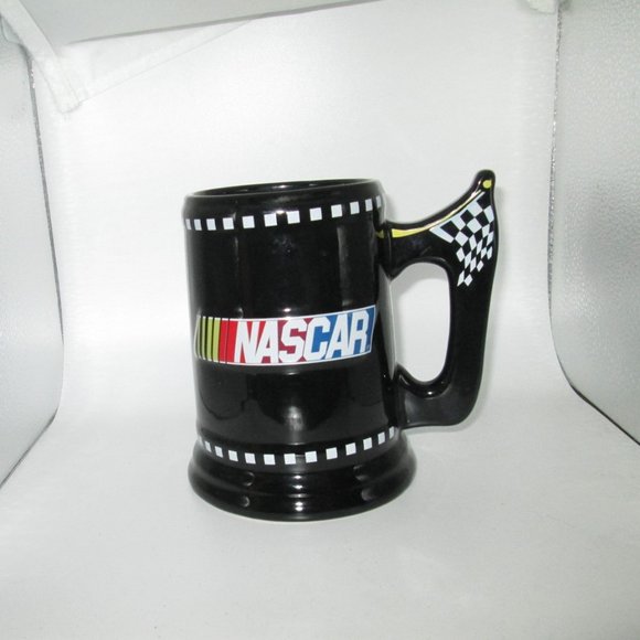 NASCAR Licensed Large Mug 2004 - Picture 1 of 5